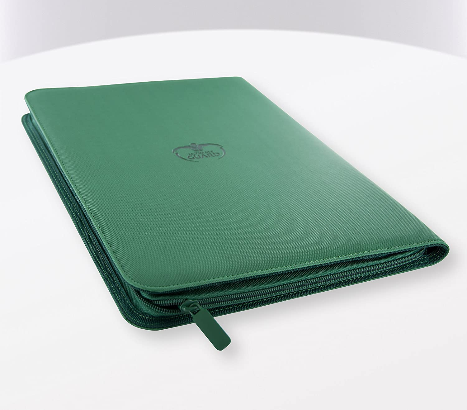 Ultimate Guard 9 Pocket Zipfolio Xenoskin Green holds 360 cards