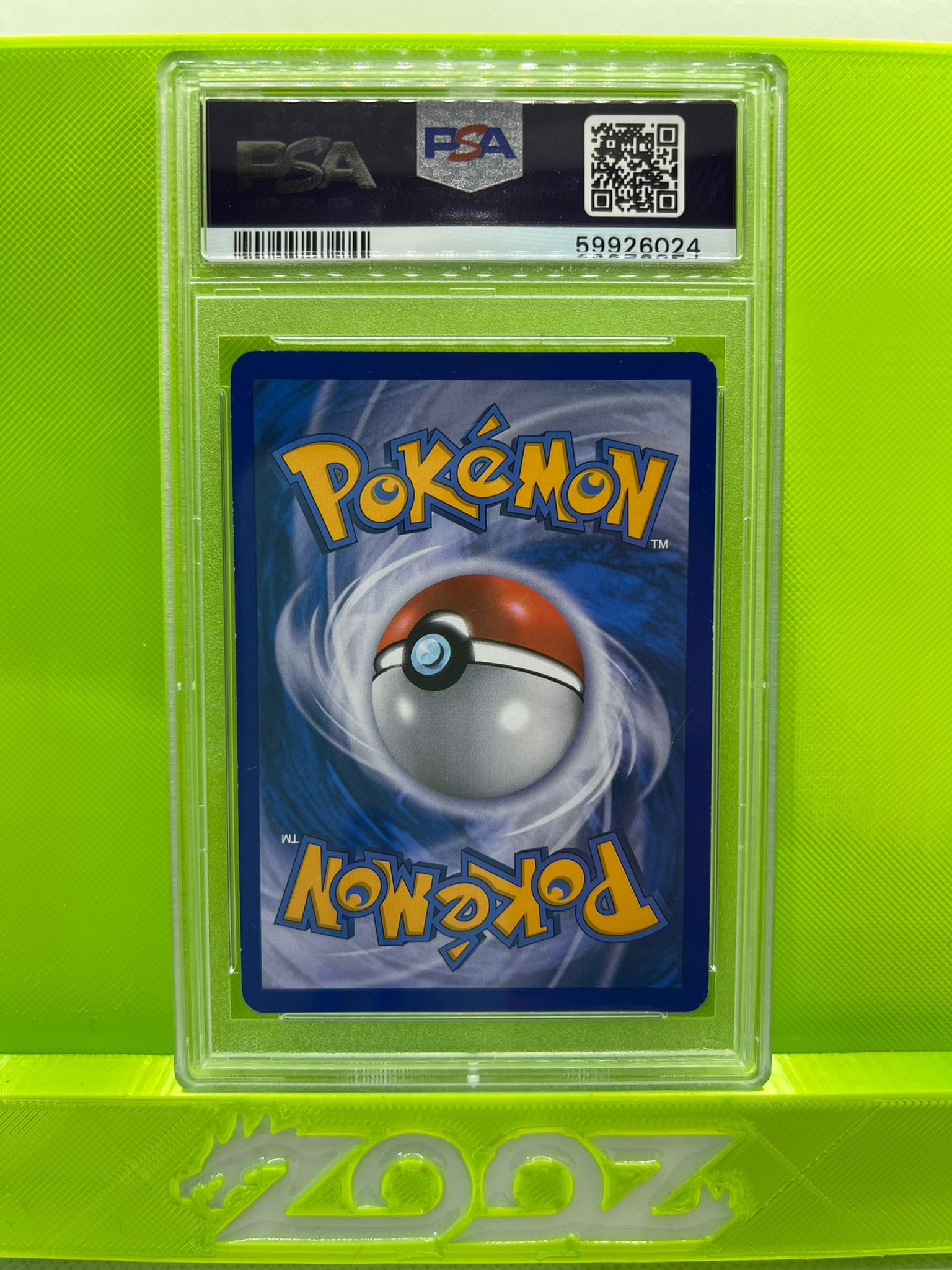 PSA 8 Pokemon Black & White Reshiram #114 Legendary Treasures FA